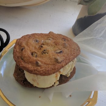 Luckybird Cakes - Bakeries Near Me - Brooklyn, New York Luckybird Cakes - Bakeries Near Me - Brooklyn, New York