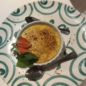 Gasthof Krone - Creme brûlée - Altoatesine Near Me - Aldino, BZ Gasthof Krone - Creme brûlée - Altoatesine Near Me - Aldino, BZ