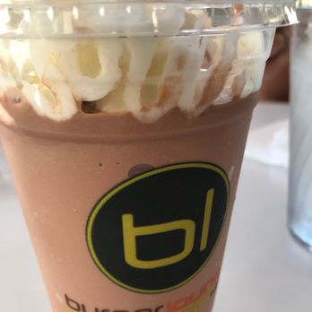Burger Lounge - Chocolate shake - Burgers Near Me - Del Mar, California