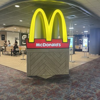 McDonald's - 08/26/2024 - Fast Food Near Me - Laughlin, Nevada McDonald's - 08/26/2024 - Fast Food Near Me - Laughlin, Nevada