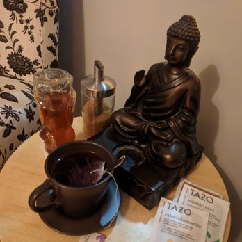 Verde Holistic Wellness Studio - I enjoyed relaxing with some tea after my massage at Verde! - Reiki Near Me - Chicago, Illinois Verde Holistic Wellness Studio - I enjoyed relaxing with some tea after my massage at Verde! - Reiki Near Me - Chicago, Illinois