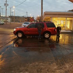 Pekin Downtown Car Wash