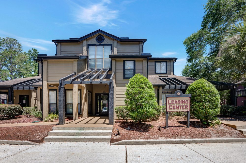 THE ANSLEY Updated August 2024 11 Photos 11011 Harts Rd