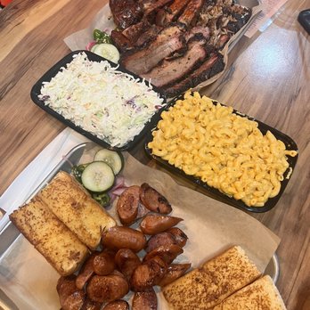 The Corner 10th's BBQ - Barbeque Near Me - Long Beach, California