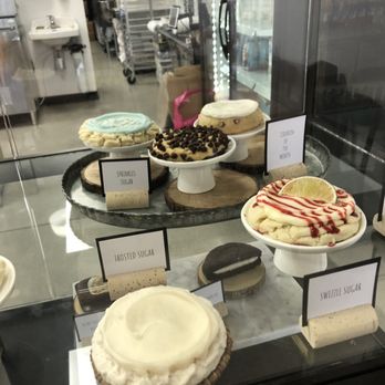 Twisted Sugar - Omgosh the Swizzle Sugar is delish - Bakeries Near Me - Roy, Utah