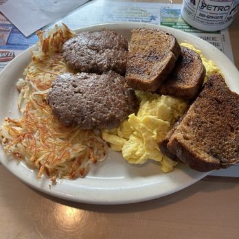 Pine Lake Diner - Eggs, Sausage, Hash browns, and Rye toast - Breakfast & Brunch Near Me - Plainwell, Michigan