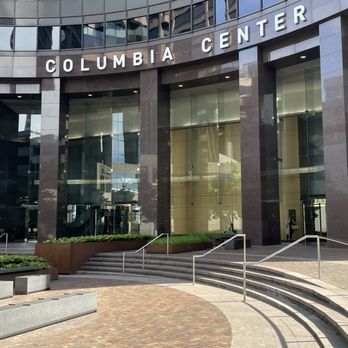 Columbia Center - Columbus Center Entrance - Shared Office Spaces Near Me - Seattle, Washington