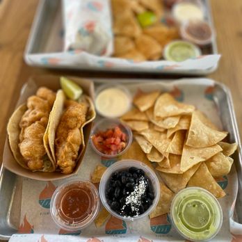 Seasurf Fish Co - Classic fish Tacos - Seafood Near Me - Del Mar, California