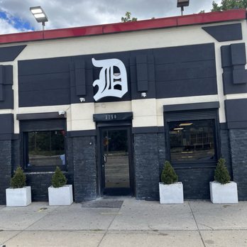 MOTOWN DELI - Updated February 2026 - 122 Photos & 82 Reviews - 3750