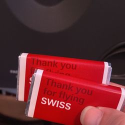 Swiss International Air Lines - Swiss chocolate