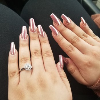 DaVi Nails - Pink Chrome nails by rocky!! - Nail Salons Near Me - Lodi, California DaVi Nails - Pink Chrome nails by rocky!! - Nail Salons Near Me - Lodi, California