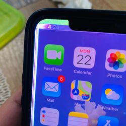 Bad screen replacement even with solid case malfunctioned.