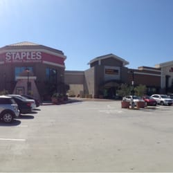 Glendale Fashion Center - Staples, Payless, Michaels