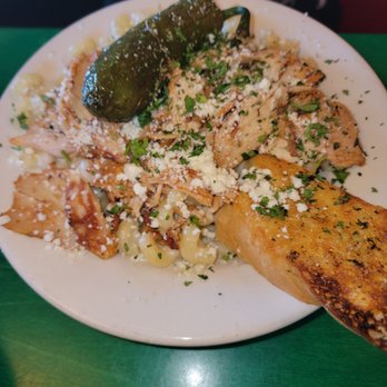 Oregano's - Alfredo Dark with grilled chicken (made with poblando peppers) - Pizza Near Me - Scottsdale, Arizona Oregano's - Alfredo Dark with grilled chicken (made with poblando peppers) - Pizza Near Me - Scottsdale, Arizona