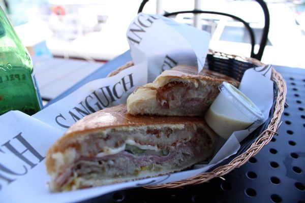 Sanguich Little Havana by null