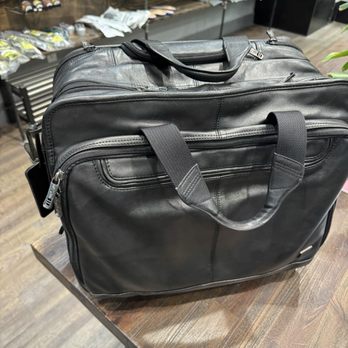 Shoe Doctor - This is my Swiss Army Leather Rolling Bag. - Shoe Repair Near Me - Sherman Oaks, California Shoe Doctor - This is my Swiss Army Leather Rolling Bag. - Shoe Repair Near Me - Sherman Oaks, California