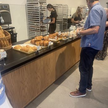 JL Patisserie - What I saw in line - Bakeries Near Me - Phoenix, Arizona JL Patisserie - What I saw in line - Bakeries Near Me - Phoenix, Arizona