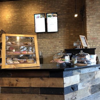 Space on Thirty Third - Counter includes on-site baked goods - Venues & Event Spaces Near Me - Chicago, Illinois Space on Thirty Third - Counter includes on-site baked goods - Venues & Event Spaces Near Me - Chicago, Illinois