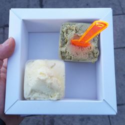 Cremeria Corradini - Coppetta due gusti: Pistacchio e Miele con pinoli