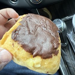 Towne Donut Shoppe - Boston Kreme