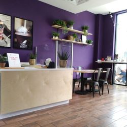 Oak Berry - Seating