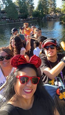 Davy Crockett's Explorer Canoes by null