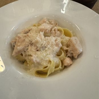Gusto RistoBar - Fettuccine & Salmon - Italian Near Me - Doral, Florida