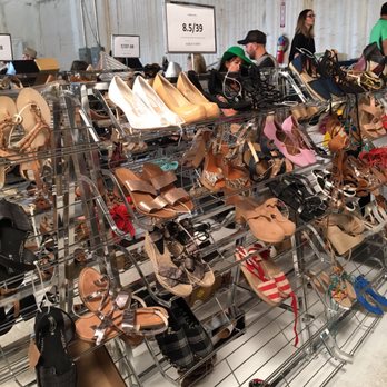 The Gilt Sample Sale - Accessories Near Me - Los Angeles, California The Gilt Sample Sale - Accessories Near Me - Los Angeles, California