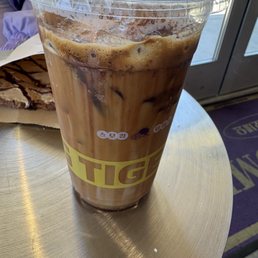 Dalgona Latte Dalgona Latte