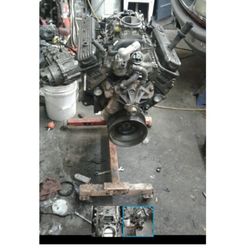 Bottoms' Auto