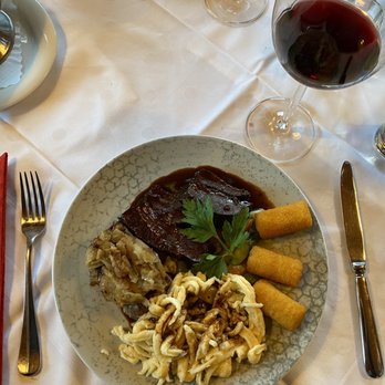 Restaurant Solhof - Rinderbäckchen mit Spätzle und Kroketten - German Near Me - Schömberg, BW