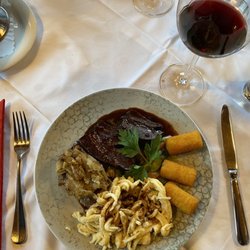 Restaurant Solhof - Rinderbäckchen mit Spätzle und Kroketten