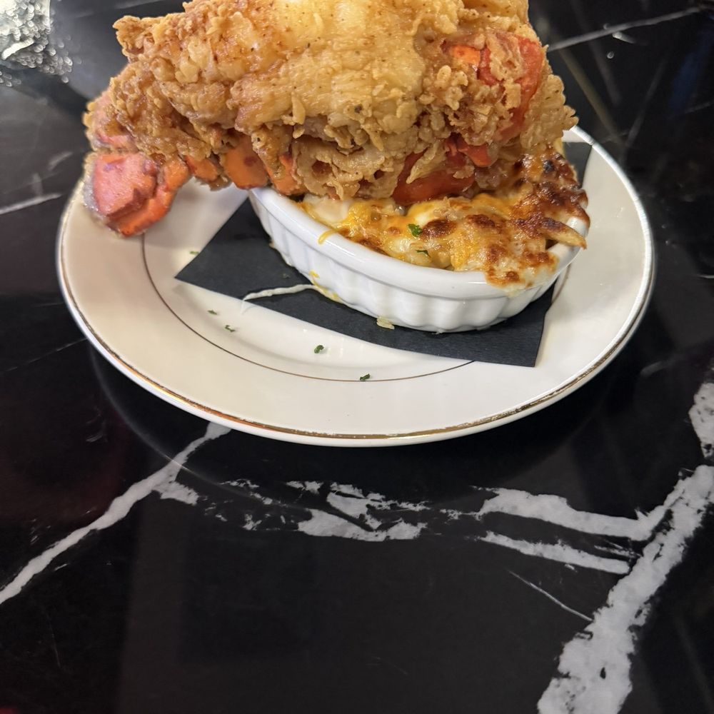 Michael's Restaurant - Lobster Mac & Cheese - American Near Me - Upper Marlboro, Maryland