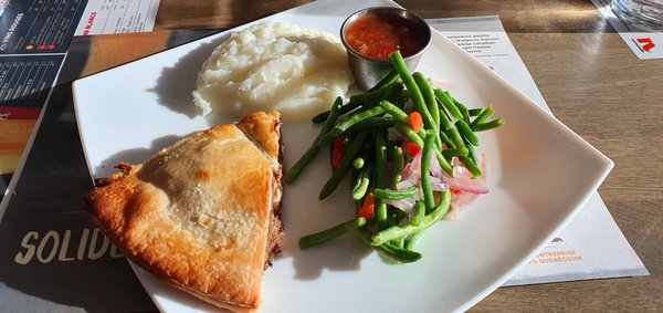 Restaurant Normandin Rivière-du-Loup by null