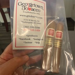 Henry Clay Warhawk Robusto's