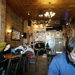 The Commodore Grand Cafe & Lounge - Stage