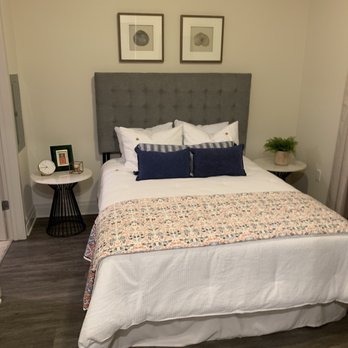 10 WestEdge by Bell Partners - Bedroom - Apartments Near Me - Charleston, South Carolina 10 WestEdge by Bell Partners - Bedroom - Apartments Near Me - Charleston, South Carolina