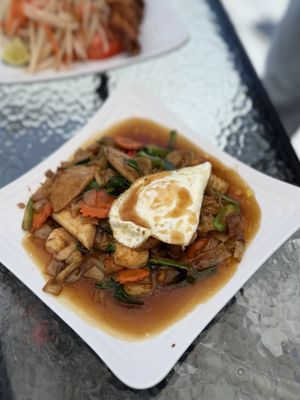 The Golden Monkey Cafe by null