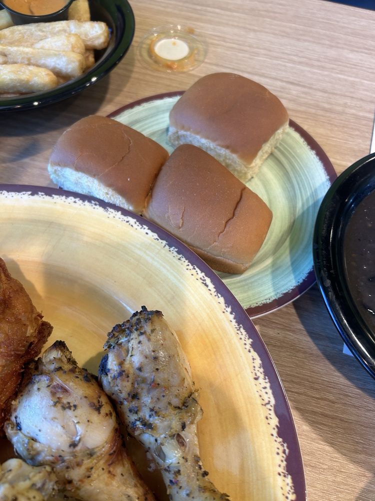 POLLO CAMPERO with photos Updated August 2024 12 Photos 13795