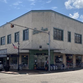 Pearl’s Diner - Great corner location - American Near Me - Laurel, Mississippi