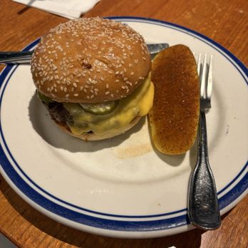 Hudson House - The Cheeseburger - Seafood Near Me - Addison, Texas Hudson House - The Cheeseburger - Seafood Near Me - Addison, Texas