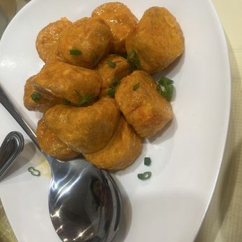 Bowl Of Fortune - Crispy tofu Salted egg yolk - Seafood Near Me - Wheeling, Illinois