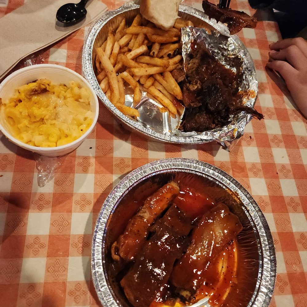 Smoke & Fire - Ribs, Brisket, Fries, Mac & Cheese, Hawaiian Roll - Barbeque Near Me - Las Vegas, Nevada Smoke & Fire - Ribs, Brisket, Fries, Mac & Cheese, Hawaiian Roll - Barbeque Near Me - Las Vegas, Nevada