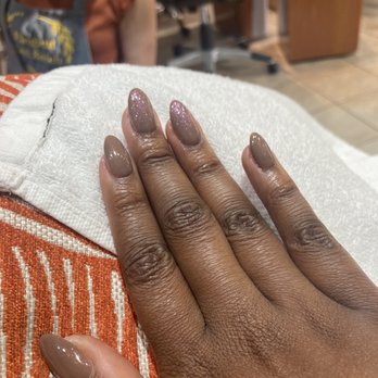 Elegant Nail Salon - Gel Fill - Nail Salons Near Me - Oakland, California