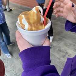Frosty King - Peanut butter sundae