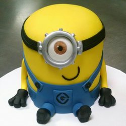 Let Them Eat Cake - Minion birthday cake, all edible.