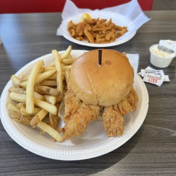 Chick’n Fun - HUGE chicken breast in this sandwich. Delicious - Seafood Near Me - Wesley Chapel, Florida Chick’n Fun - HUGE chicken breast in this sandwich. Delicious - Seafood Near Me - Wesley Chapel, Florida