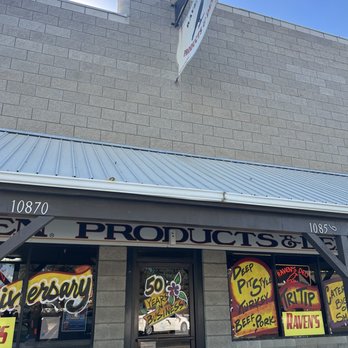 Raven's Deli - the front of the store - Delis Near Me - Armona, California Raven's Deli - the front of the store - Delis Near Me - Armona, California