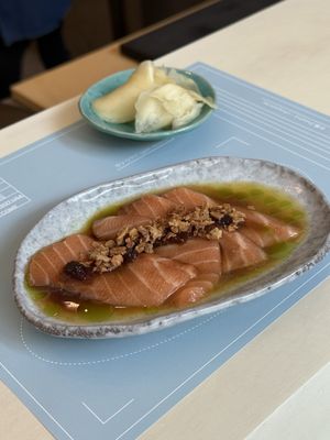 PARI PARI Handroll Bar by null