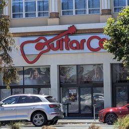 Exterior outside entrance of Guitar Center - San Francisco, California Exterior outside entrance of Guitar Center - San Francisco, California